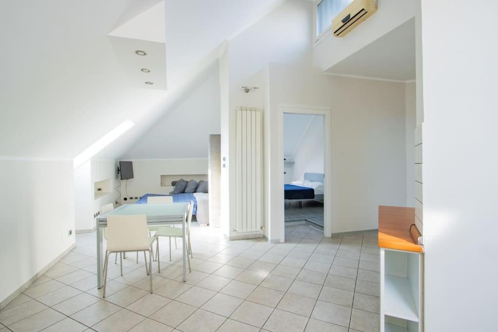 Loft Eugenio - *Large And Bright Apartment* Torino Esterno foto