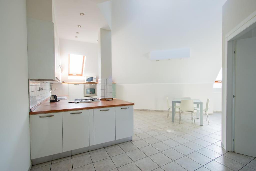 Loft Eugenio - *Large And Bright Apartment* Torino Esterno foto